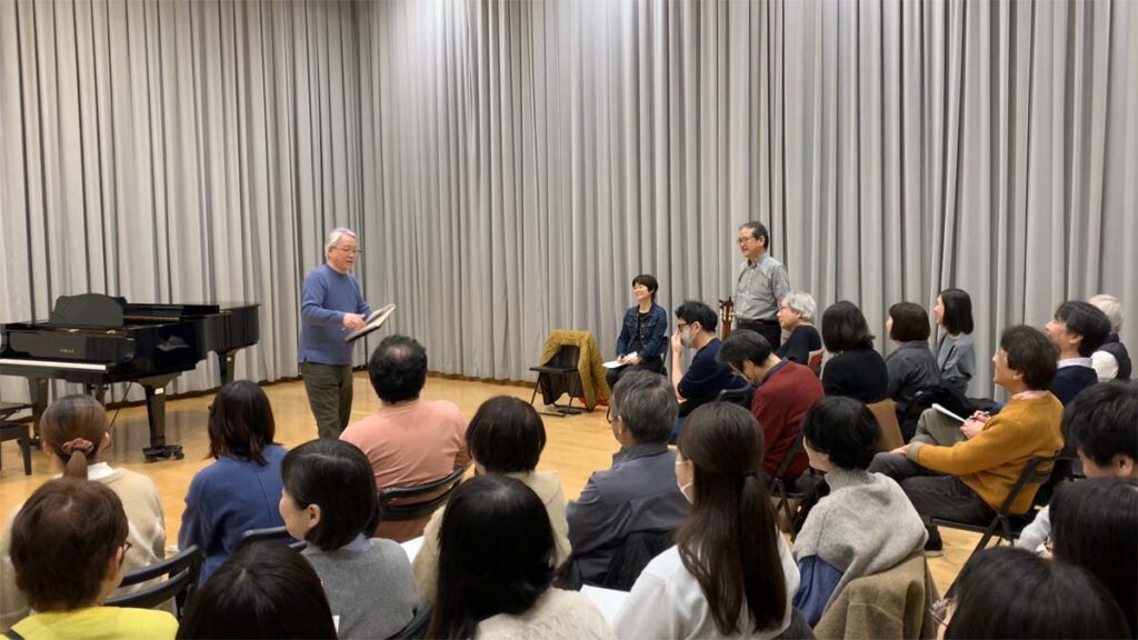 司会者